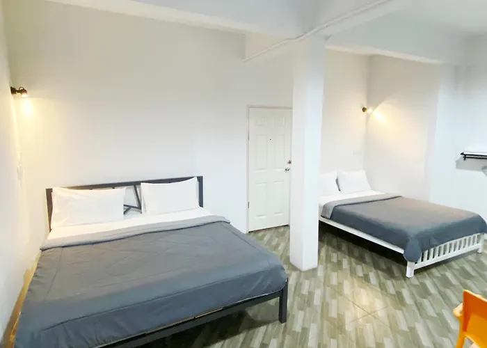 Hostel The Alex Bangkok
